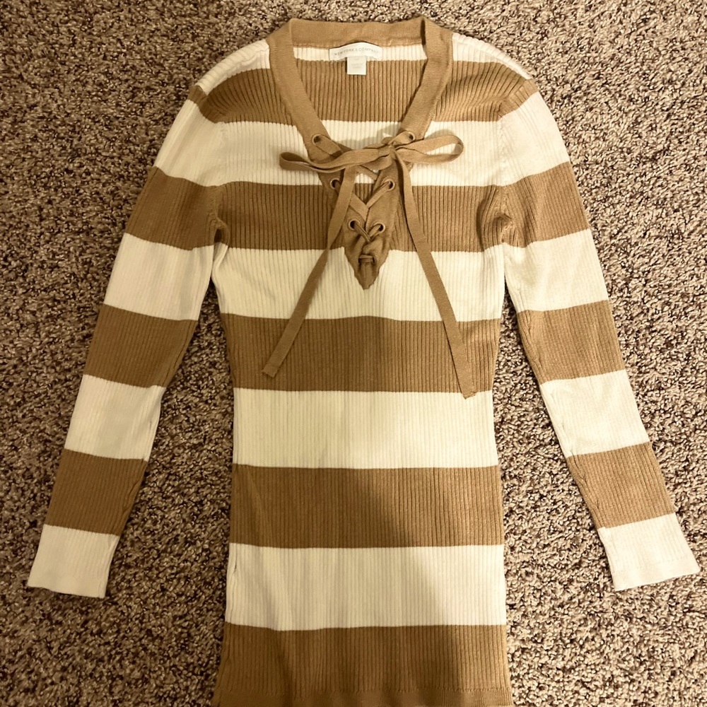 🤎 New York & Co Striped Top Size XS